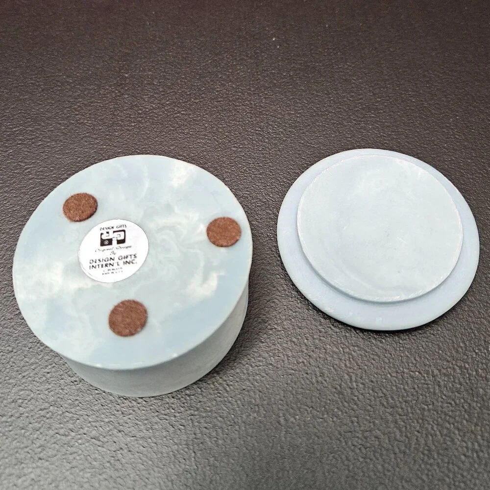 Design Gifts Intern